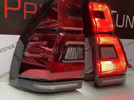 Задние фонари на Land Cruiser Prado 120 дизайн 2018 (Красный цвет) за 110 000 тг. в Алматы – фото 8