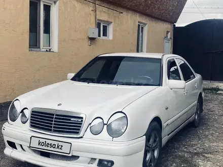 Mercedes-Benz E 230 1996 года за 2 000 000 тг. в Тараз – фото 5