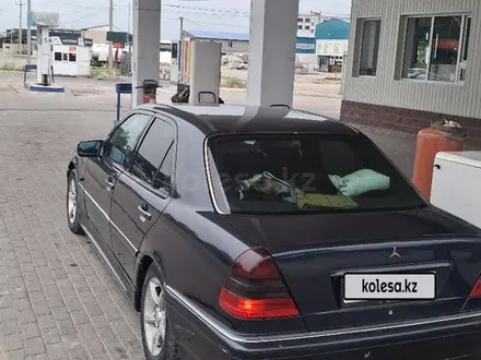 Mercedes-Benz C 200 1997 года за 1 900 000 тг. в Алматы – фото 12