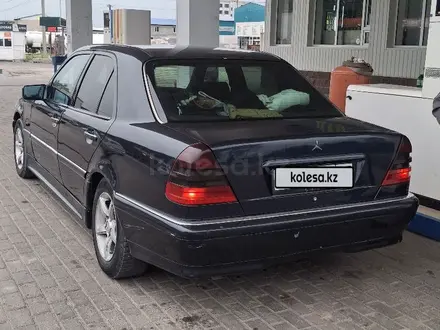 Mercedes-Benz C 200 1997 года за 1 900 000 тг. в Алматы – фото 14