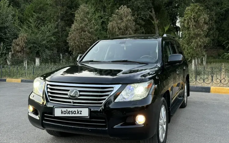 Lexus LX 570 2010 годаfor19 000 000 тг. в Шымкент