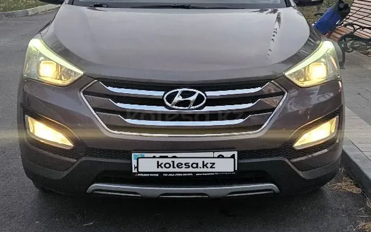 Hyundai Santa Fe 2014 года за 10 000 000 тг. в Астана