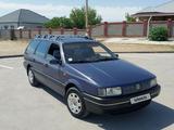 Volkswagen Passat 1993 годаүшін2 100 000 тг. в Кызылорда