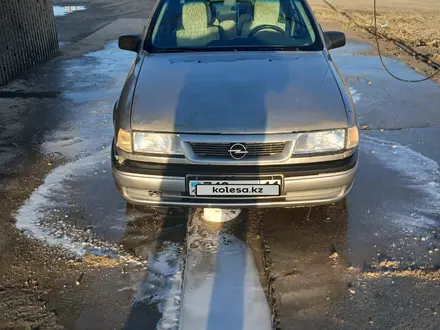 Opel Vectra 1994 года за 690 000 тг. в Жанакорган – фото 2