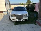 Chrysler 300C 2008 года за 4 500 000 тг. в Павлодар – фото 2