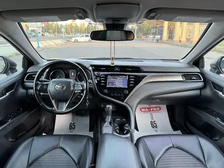 Toyota Camry 2018 года за 12 200 000 тг. в Шымкент – фото 10