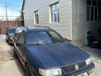 Volkswagen Passat 1994 годаfor1 100 000 тг. в Шымкент