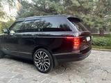 Land Rover Range Rover 2013 года за 19 000 000 тг. в Алматы – фото 4