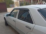 Mercedes-Benz E 220 1994 годаfor1 300 000 тг. в Шу – фото 2