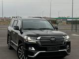 Toyota Land Cruiser 2017 года за 32 500 000 тг. в Караганда – фото 2