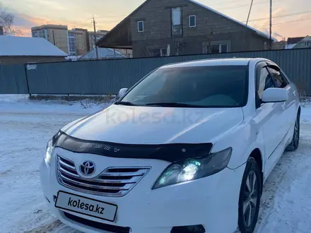 Toyota Camry 2007 года за 4 800 000 тг. в Уральск – фото 2