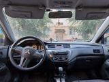 Mitsubishi Lancer 2006 годаfor2 200 000 тг. в Атырау – фото 2