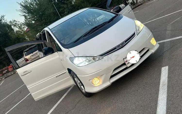 Toyota Estima 2004 годаfor4 900 000 тг. в Ушарал