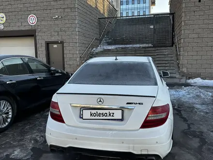 Mercedes-Benz C 180 2014 года за 6 500 000 тг. в Астана – фото 2