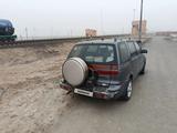 Mitsubishi Space Wagon 1997 годаfor1 000 000 тг. в Атырау – фото 2