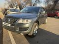 Volkswagen Touareg 2008 года за 7 350 000 тг. в Алматы – фото 2