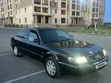 Audi A6, 1994