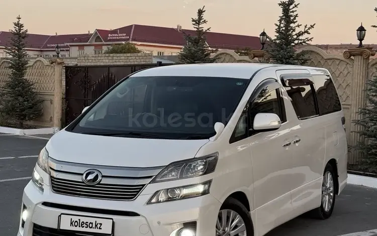 Toyota Vellfire 2014 года за 7 500 000 тг. в Атырау