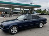 BMW 525 1991 года за 2 000 000 тг. в Астана – фото 3