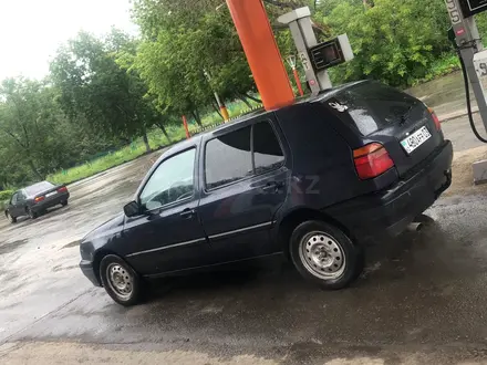 Volkswagen Golf 1993 года за 1 200 000 тг. в Щучинск – фото 2