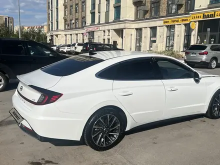 Hyundai Sonata 2023 года за 11 950 000 тг. в Караганда – фото 4