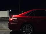 Toyota Camry 2015 года за 5 300 000 тг. в Жанаозен – фото 3