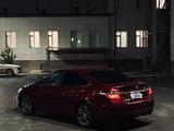 Toyota Camry 2015 года за 5 300 000 тг. в Жанаозен – фото 2