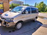 Hyundai Starex 2003 годаfor2 700 000 тг. в Астана – фото 3