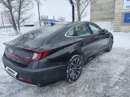 Hyundai Sonata 2022 года за 12 200 000 тг. в Актобе – фото 10