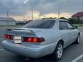 Toyota Camry 2000 годаүшін2 900 000 тг. в Алматы – фото 4