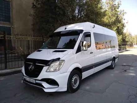 Передний бампер на Sprinter w906 с 2006 по 2013 за 230 000 тг. в Караганда