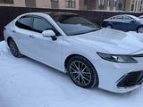 Toyota Camry 2022 года за 16 000 000 тг. в Кокшетау – фото 2