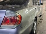 Toyota Camry 2005 года за 6 000 000 тг. в Усть-Каменогорск – фото 3