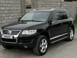 Volkswagen Touareg 2007 года за 5 800 000 тг. в Шымкент – фото 3