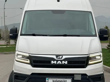 Volkswagen Crafter 2020 года за 19 000 000 тг. в Алматы – фото 2