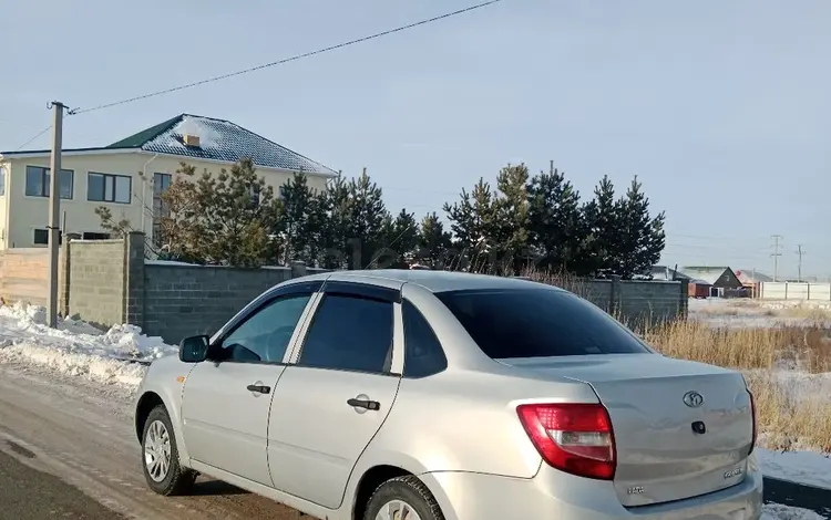 ВАЗ (Lada) Granta 2190 2014 года за 2 300 000 тг. в Астана