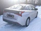 Toyota Prius 2020 года за 13 450 000 тг. в Астана – фото 2