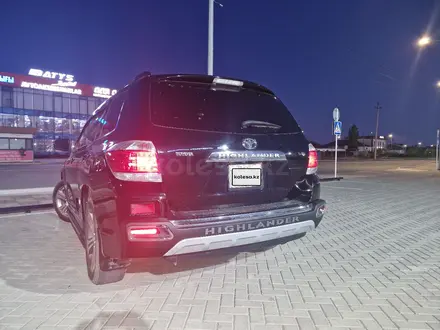 Toyota Highlander 2014 года за 9 400 000 тг. в Атырау – фото 14