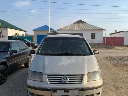 Volkswagen Sharan 2000 года за 2 850 000 тг. в Кызылорда – фото 5