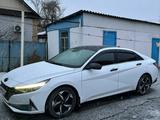 Hyundai Elantra 2021 годаүшін10 600 000 тг. в Семей – фото 2