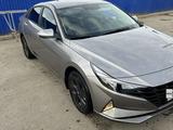 Hyundai Elantra 2022 года за 8 350 000 тг. в Актобе – фото 2
