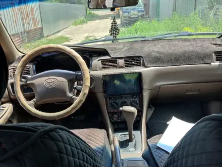 Toyota Camry 2000 года за 2 500 000 тг. в Алматы – фото 10