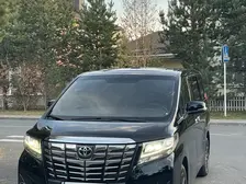 Toyota Alphard, 2017
