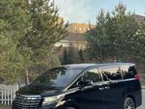 Toyota Alphard 2017 года за 32 000 000 тг. в Астана – фото 2