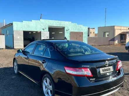 Toyota Camry 2011 года за 4 800 000 тг. в Уральск – фото 4