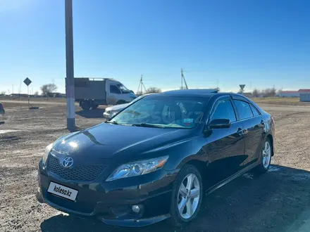 Toyota Camry 2011 года за 4 800 000 тг. в Уральск – фото 7