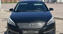 Hyundai Sonata 2015 года за 7 700 000 тг. в Астана – фото 2