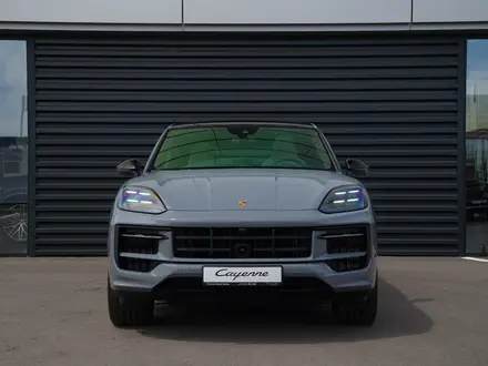 Porsche Cayenne S 2025 года за 106 416 300 тг. в Астана – фото 3