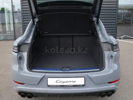 Porsche Cayenne S 2025 года за 106 416 300 тг. в Астана – фото 16
