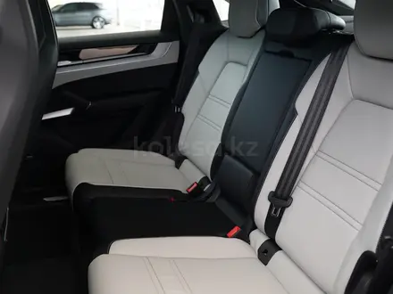 Porsche Cayenne S 2025 года за 106 416 300 тг. в Астана – фото 10